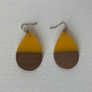 C&C California Yellow/Natural Wood Earrings New in Box